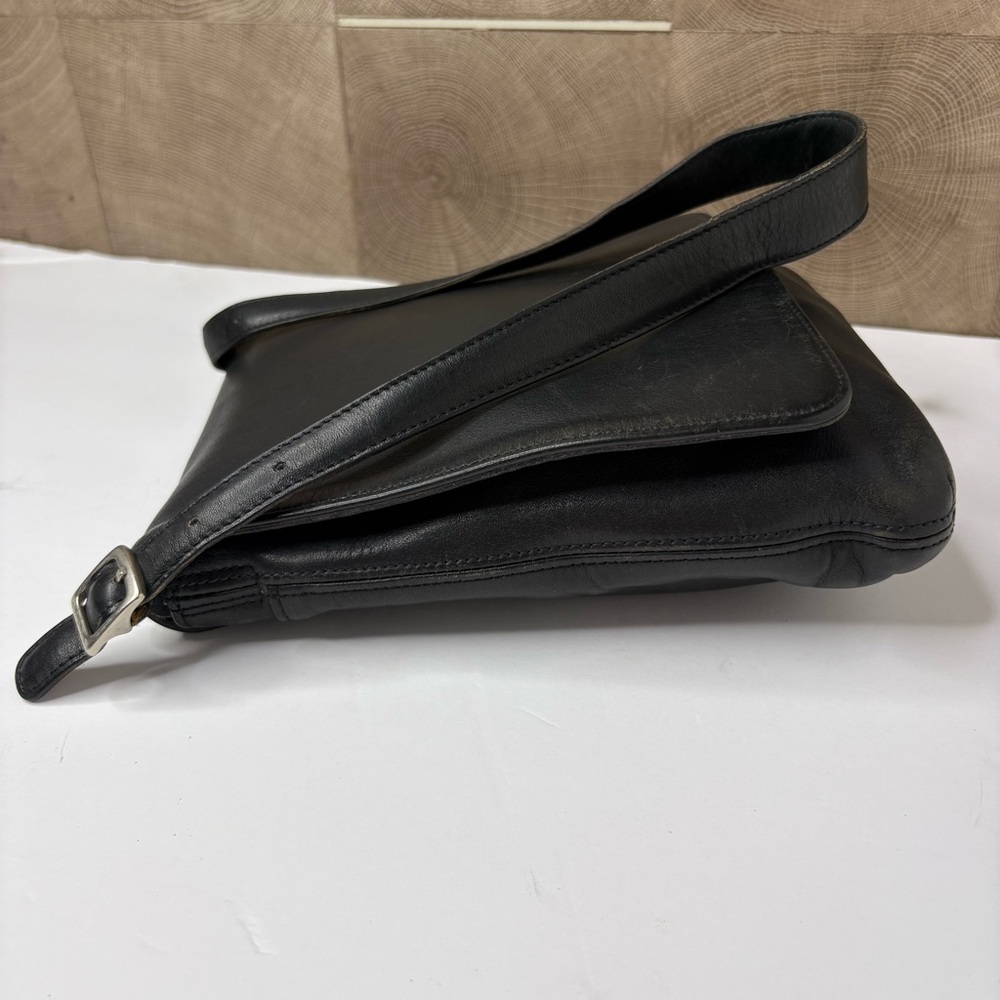 Vintage Coach black leather Legacy Studio Cross body flap bag - Picture 9 of 9